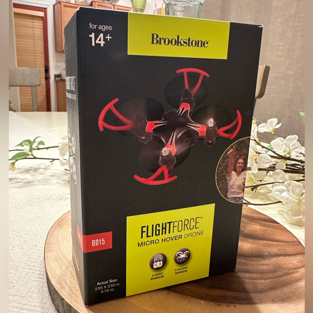 Brookstone FlightForce Micro Drone